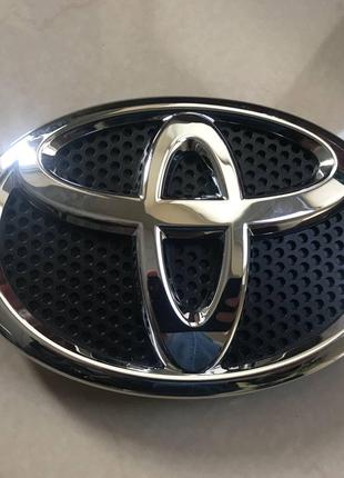 Эмблема перед Toyota Camry LE/XLE 2012-2017, Avalon XLE/Limite...