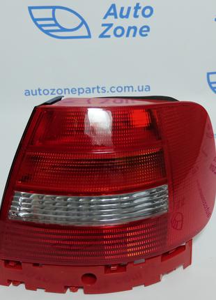 Фонарь задний правый Audi A4 (4D, седан) 1999-2000 8D0945096G ...