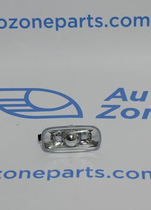 Повторитель поворота Audi А3 2004-2008 / A4 2001-2007 - 8E0949...