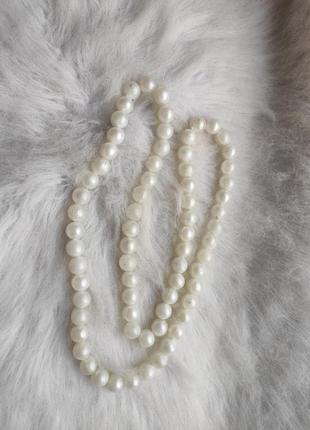Длинное жемчужное ожерелье бусы белые с жемчугом
