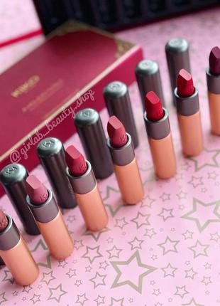 Неймовірний набір помад holiday fable velvet passion lipstick set