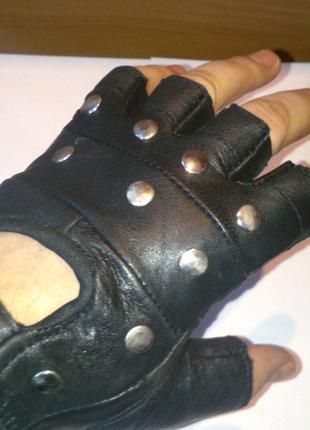 Мото рукавички шкіряні без пальців із заклепками розмір S