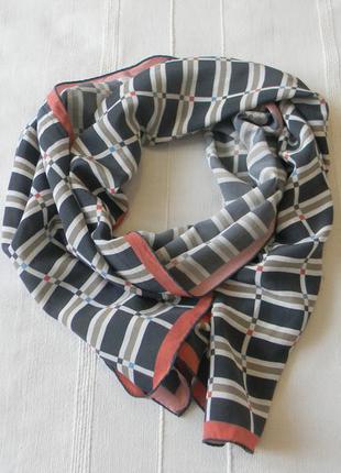 Caroline flueler шелковый шарфик 159*39