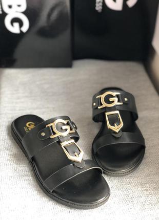 Черные новые шлепанцы guess новые