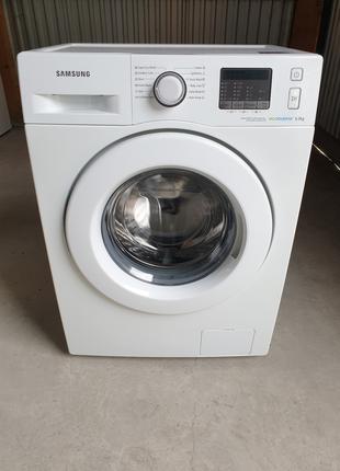 Узкая стиральная машина SAMSUNG 6 KG / WF60F4E0W2W