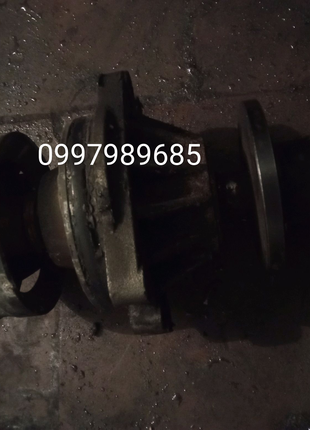 Помпа Водяний насос Bmw e39 e38 e34 e36 Omega m51d25