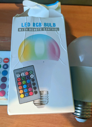 Світлодіодна лампа RGB E27 4 режиму