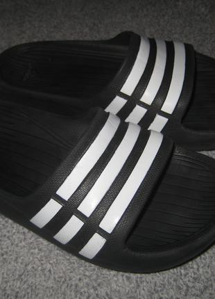 Шльопанці Adidas оригінал - 31 - 32 (K12) розмір