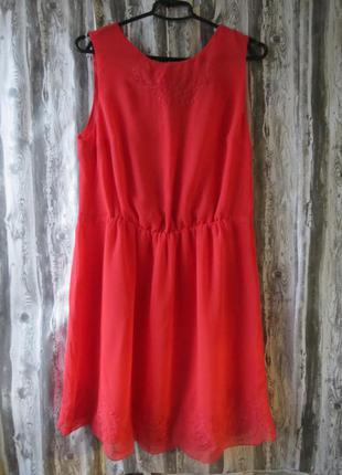 Нарядное красное платье с открытой спиной размер 48-50 классна...