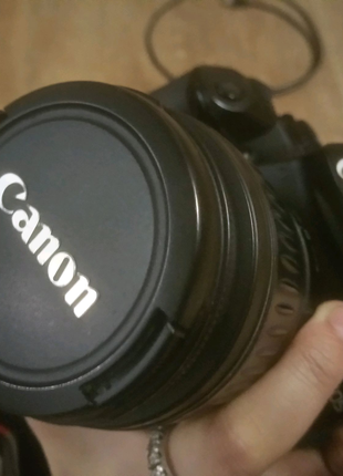 Фотопорат Canon 1000D