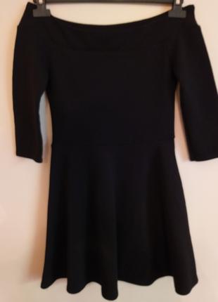 Плаття фірми New look. Чорного кольору 14-15 років
