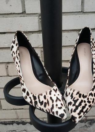 Жіночі туфлі леопардовий принт ефект хутра іспанського бренду ...