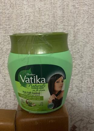 Vatika маска 500мл с кактусом и чесноком от выпадения волос 50...