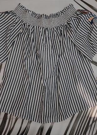 Блузка разлетайка з вишивкою від ms collection