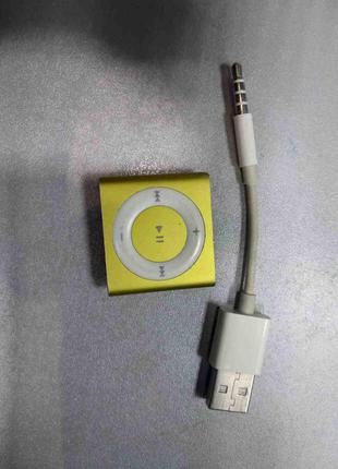 Портативный цифровой MP3 плеер Б/У Apple iPod shuffle 4gen 2Gb