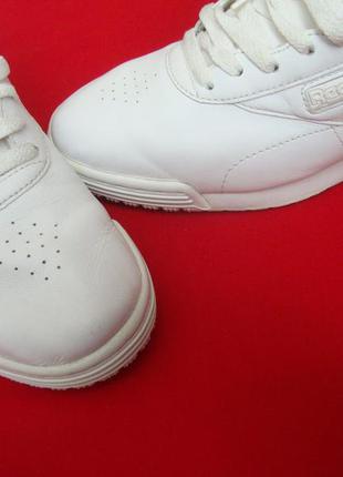 Кросівки reebok classic оригінал натур шкіра 41 розмір
