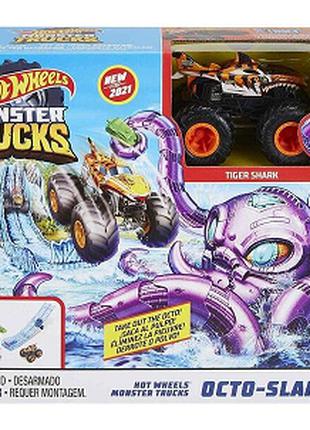 Набір "Небезпечні супротивники" серії "Monster Trucks" Hot Whe...