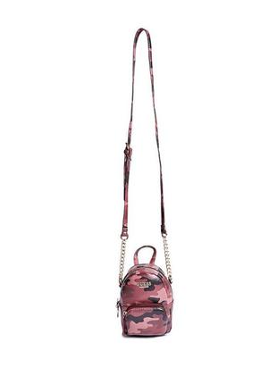 Стильная сумка кроссбоди guess