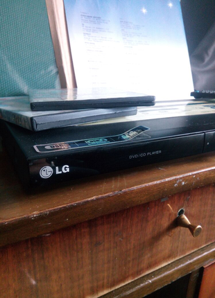 Двд проигрыватель LG