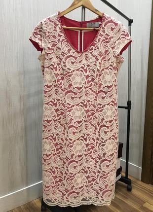 Красивое кружевное платье из натуральной ткани р. 38 / м,малин...