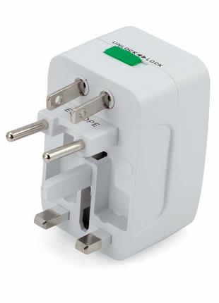 Переходник универсальный для розеток Adaptor сетевой переходни...