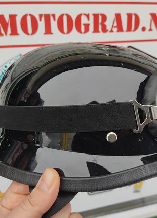 Шлем-каска немецкая с очками черная глянец мото