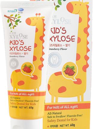 Детская зубная паста с экстрактом клубники Xylose Kids, Hanil 60g