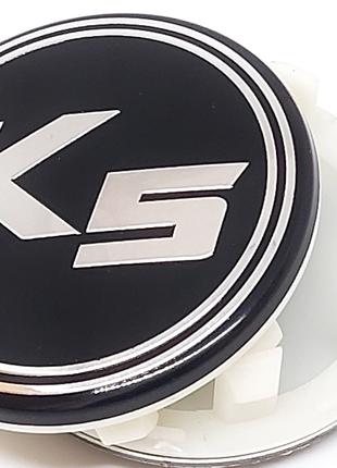 Колпачок Заглушка на литые диски Kia черные хром 59мм C5314K58
