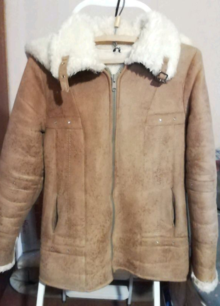 Дублёнка курточка женская теплая с капюшоном