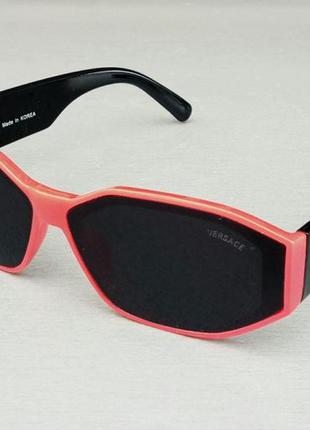 Versace стильные женские солнцезащитные очки черные в красной ...