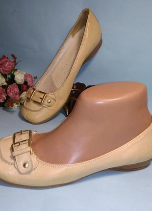 Туфли кожаные clarks uk 5.5 eur 38.5-39