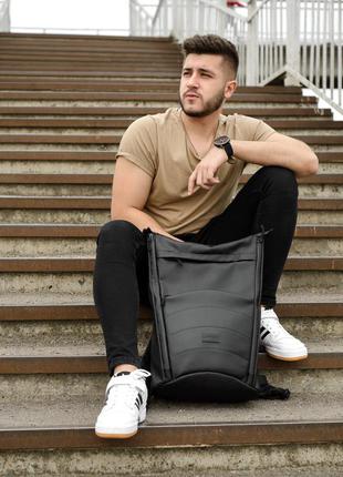 Черный рюкзак с качественной экокожи для активных людей