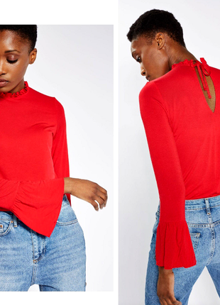 Стильна червона блуза кофточка з клешным рукавом від topshop