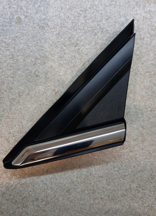 Молдинг крыла треугольник уголок Ford Fusion mk5 13-