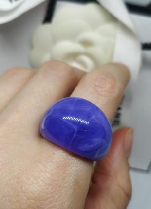 Тренд фиолетовый акриловый перстень объемное кольцо под камень...