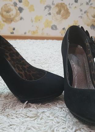 Черные туфли на высоком каблуке, нарядные туфли 35 размер