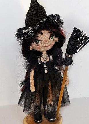 Інтер'єрна в'язана лялька відьмочка, ручна робота, handmade