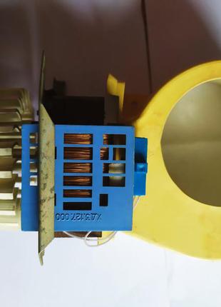 Вентилятор обдува для микроволновки с крыльчаткой и кожухом.