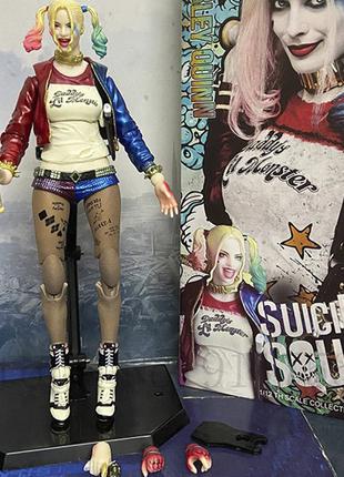 Коллекционная фигурка Харли Квинн Harley Quinn 15 см Белый