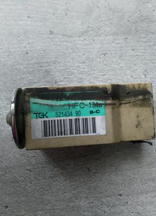 Клапан кондиціонера Fiat Scudo 6461G8; 52143490; HFC134A; 1618057