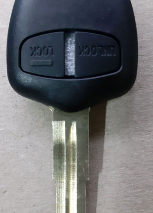 Ключ корпус Митсубиси Mitsubishi.
