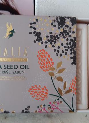 Натуральное мыло с маслом семен чиа thalia юнайс