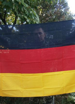 Прапор Німеччини з металевими люверсами 90x150 см. MFH. Німечч...