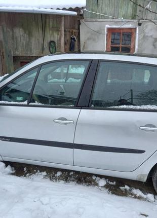 Renault Megane Scenic 2006 тел 0989632433