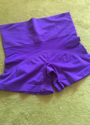 Фиолетовые утягивающие шорты crivit sports