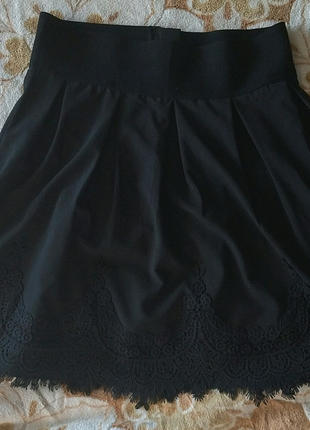 Чёрная классическая юбка