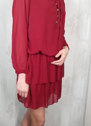Шифонова сукня в бордовому кольорі
