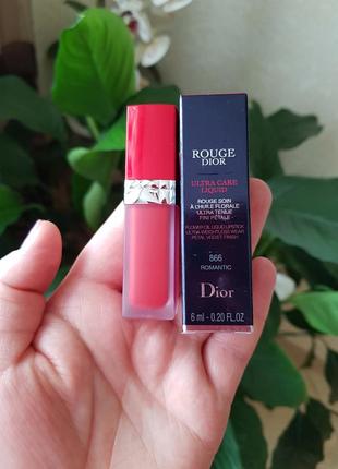 Жидкая помада для губ с цветочным маслом rouge dior ultra care...