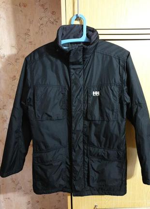 Стильная куртка helly hansen