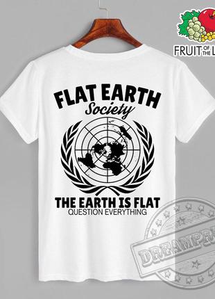 Футболка "FLAT EARTH SOCIETY"